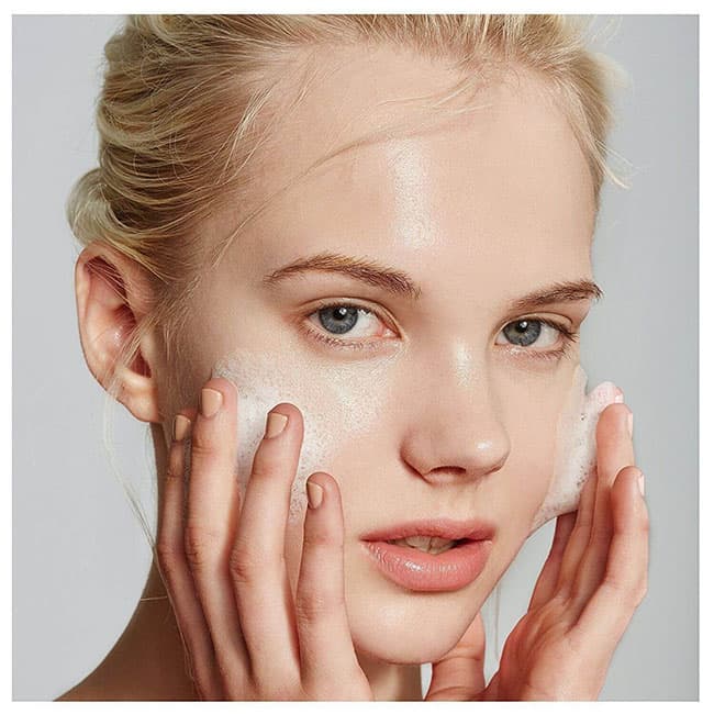 Ceramide có trong nhiều loại kem dưỡng ẩm không kê đơn và kem dưỡng da ban đêm.