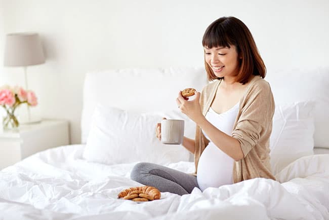 Chất tạo ngọt cần được tránh khi mang thai để đảm bảo an toàn cho thai nhi.