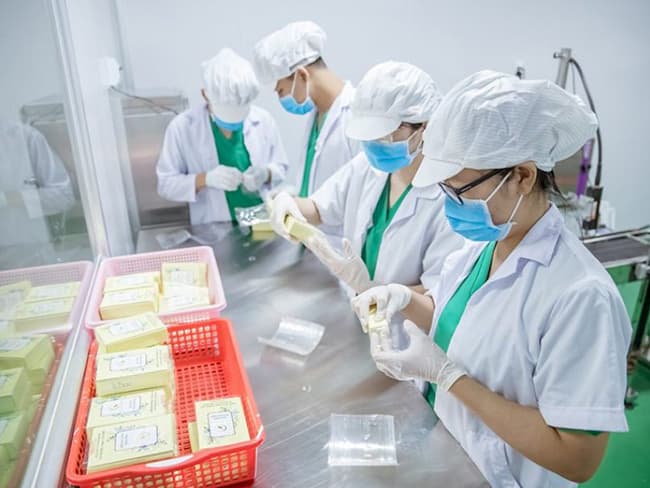 Phát triển công thức gia công mỹ phẩm là bước quan trọng, quyết định đến sự thành công của sản phẩm