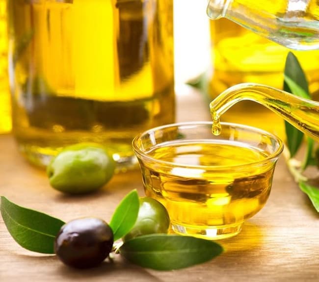 Dầu tự nhiên một trong những thành phần được sử dụng nhiều nhất trong chăm sóc da.