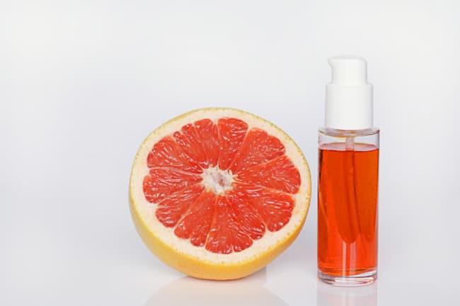 Labcos gia công serum Bưởi với thành phần chiết xuất hoàn toàn từ thiên nhiên