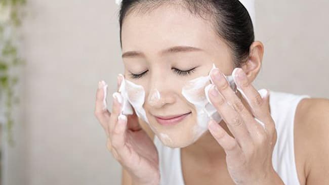Sạch mụn hiệu quả, dưỡng da sáng mịn