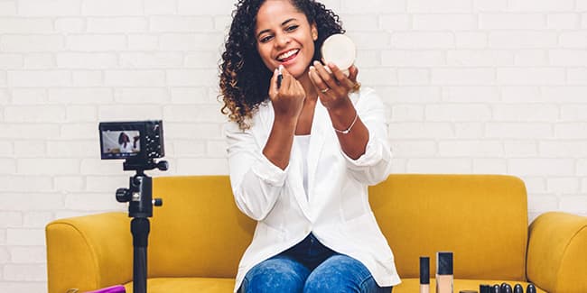 Influencer chính là cầu nối giữa nhãn hiệu với khách hàng