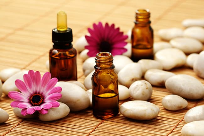 Đa dạng nhiều loại tinh dầu trong điều trị cảm