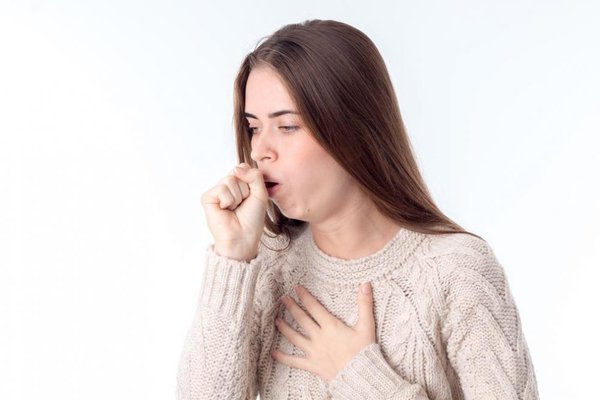 Thời tiết giao mùa khiến rất nhiều người dễ mắc phải bệnh cảm cúm