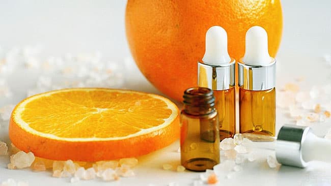 Vitamin C có các nồng độ khác nhau từ 5% đến 20%.